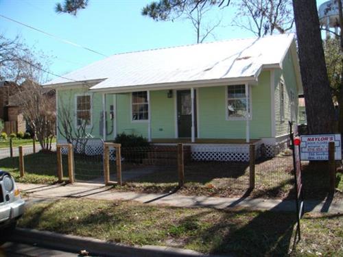 Updated Home - Move-In Ready Updated Home - Move-In Ready